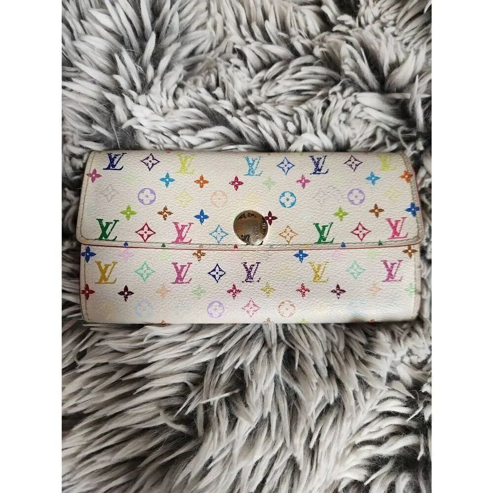 Louis Vuitton vintage White Multicolor Takashi Murakami Sarah Long Wallet cream